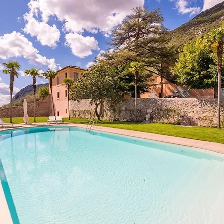 Spettacolare Del Xviii Secolo Con Piscina