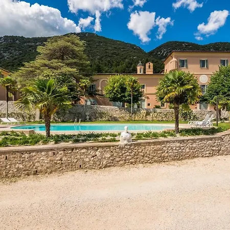 Spettacolare Del Xviii Secolo Con Piscina * Terni