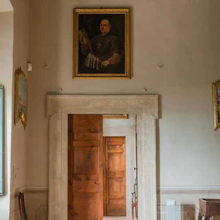 Spettacolare Del Xviii Secolo Con Piscina Villa